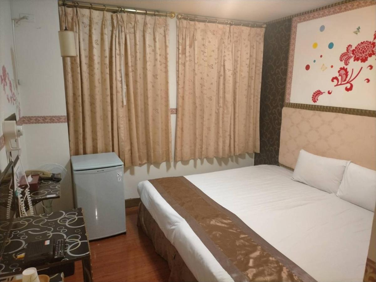 Taichung Hall Aparthotel Екстериор снимка