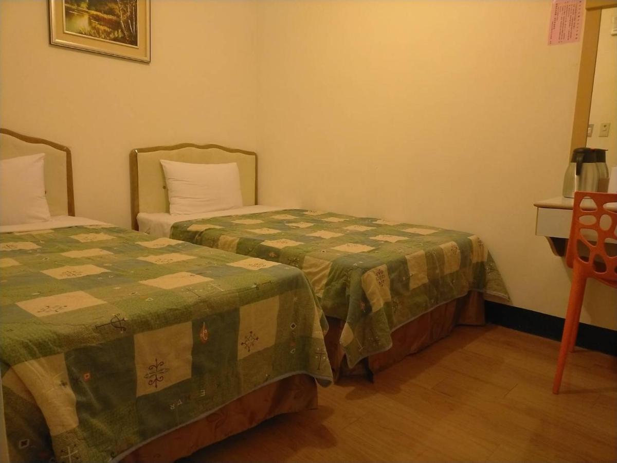 Taichung Hall Aparthotel Екстериор снимка