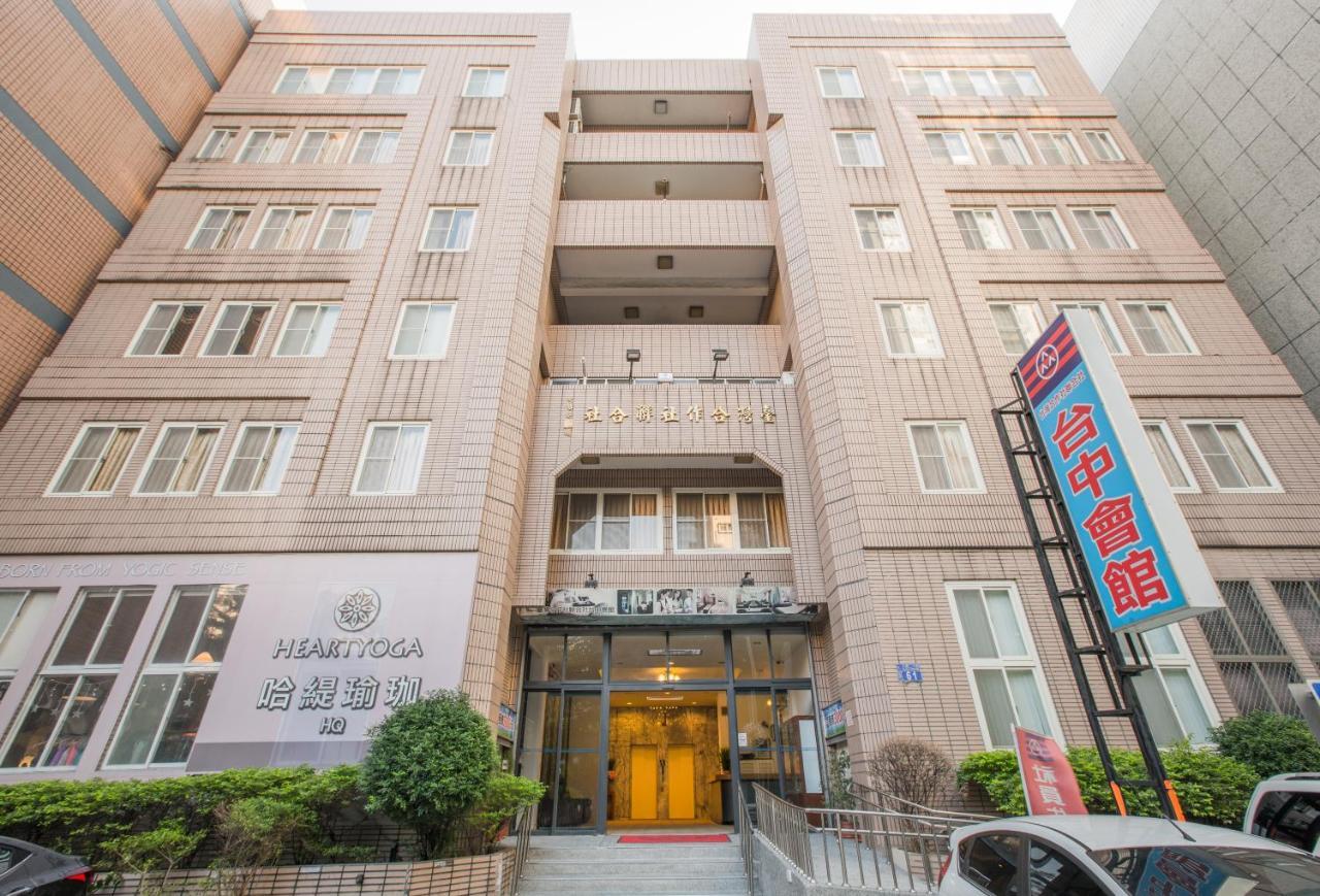 Taichung Hall Aparthotel Екстериор снимка