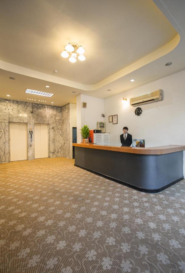 Taichung Hall Aparthotel Екстериор снимка