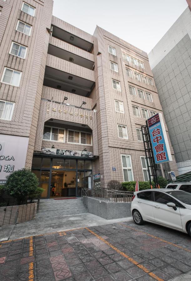 Taichung Hall Aparthotel Екстериор снимка